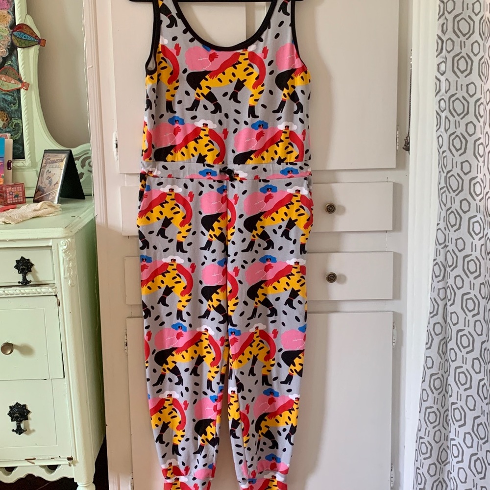 Nooworks Dancing Ladies Cozy Suit - NWT Size M/L